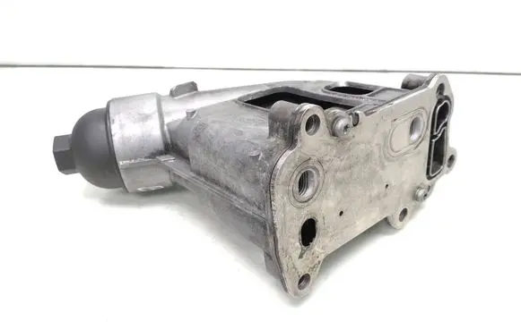 BMW 1 E81 E87 Oil filter mounting bracket 7797392 11427797392