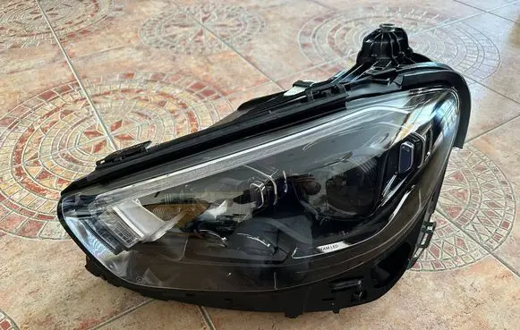 Mercedes-Benz E W213 Headlight/headlamp A2139068309 1EX2578 Q02TGS002