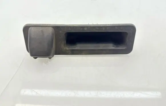 BMW 3 G20 G21 Tailgate handle with camera 7405634
