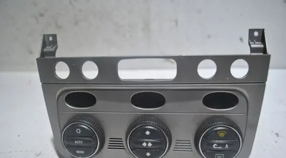 Alfa Romeo 147 Climate control unit 01560513690