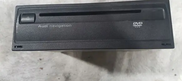 Audi A8 S8 D3 4E Navigation unit CD/DVD player 4E0919887C