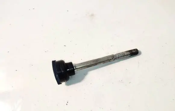 Nuts/bolts