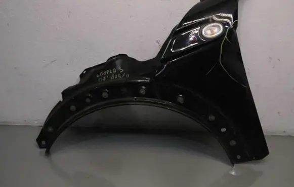 Mini One - Cooper Coupe R56 Fender