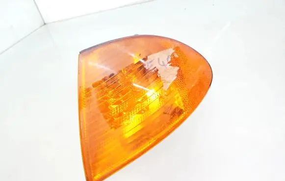 BMW 3 E46 Front indicator light 0311328001 6902765