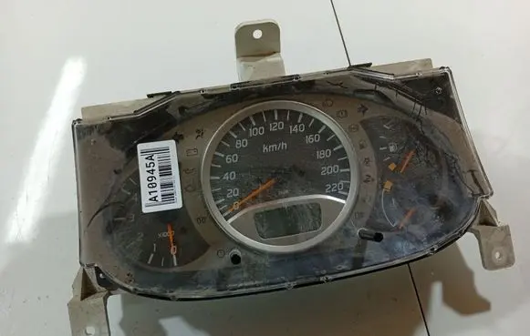 Nissan Almera Tino Speedometer (instrument cluster) 3b210