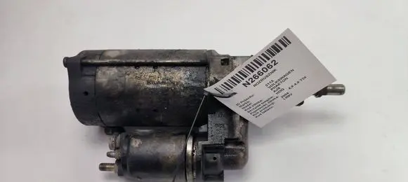 Volkswagen Phaeton Starter motor 