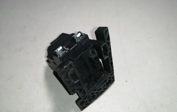 BMW 3 E90 E91 Ignition lock 6954719