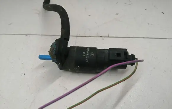 Mercedes-Benz Vaneo W414 Windscreen/windshield washer pump 2108691021 493