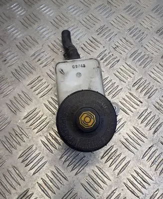 Honda CR-V Brake fluid reservoir 0204255770