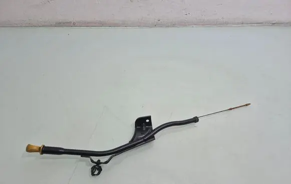Volvo V40 Oil level dip stick 