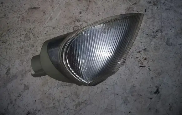 Renault Laguna I Rear/tail lights g7700820126