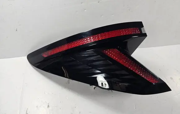 Hyundai Tucson IV NX4 Rear/tail lights 92401N7100