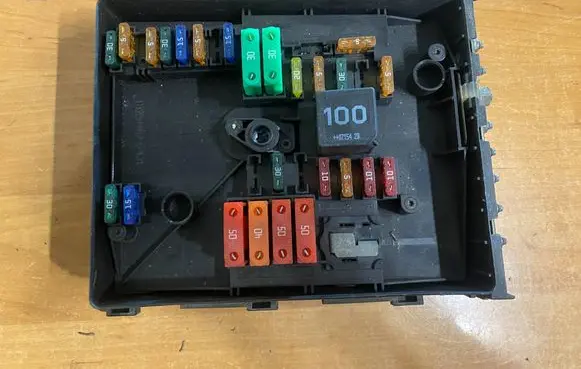 Seat Leon (1P) Fuse module 1K0937125A 017181281D 017181301