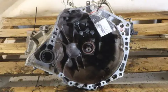 Toyota Yaris XP210 Manual 5 speed gearbox 20TT09