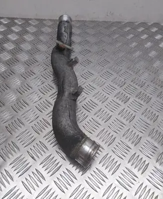 Toyota Avensis T270 Intercooler hose/pipe 101129N2