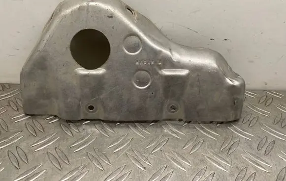 Lincoln MKZ II Exhaust heat shield 