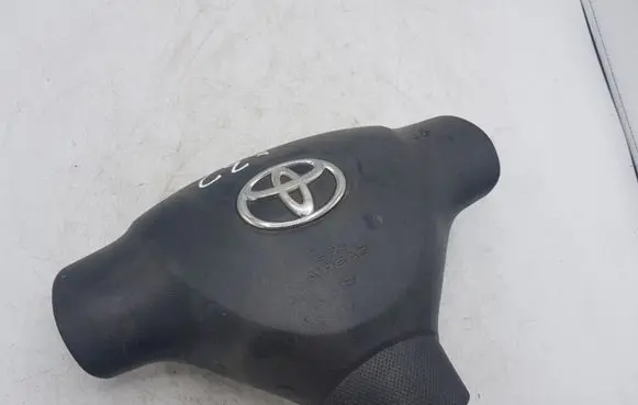 Toyota Aygo AB10 Steering wheel airbag E8XN0072659