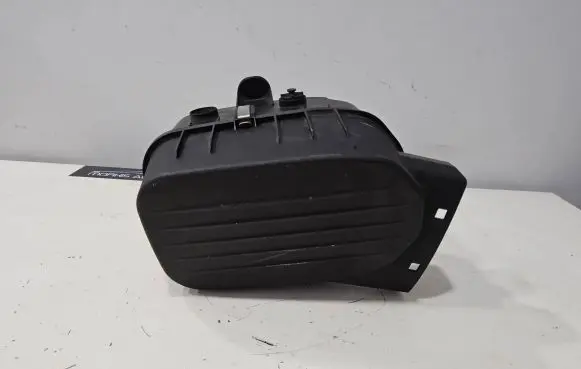 Maserati Levante Air filter box 670038725 72405497
