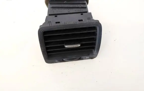 Volkswagen Golf V Dash center air vent grill 1k0819710 1k0819704b