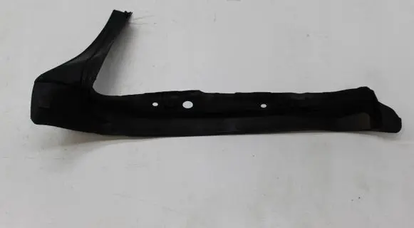 Audi A5 8T 8F Fender end trim 8T0821111A