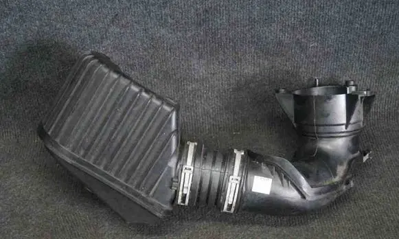 Mercedes-Benz E W211 Other engine bay part