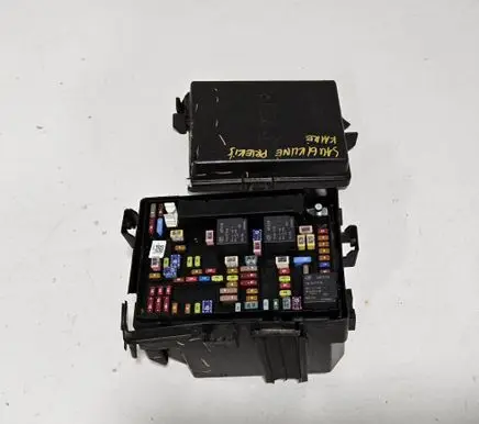 Polestar 4 Fuse box set 80009931 80009930 8893575492