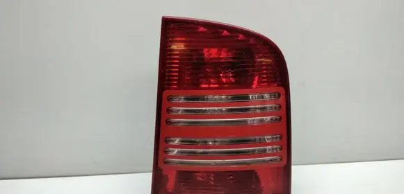 Skoda Octavia Mk1 (1U) Rear/tail lights 1U9945096B