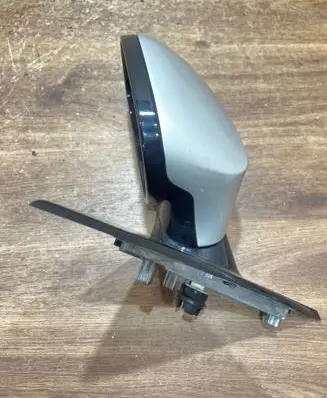 BMW 1 E81 E87 Front door electric wing mirror 7208343