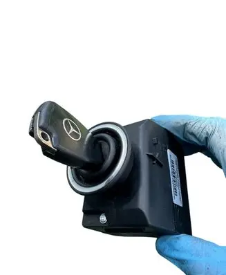 Mercedes-Benz E W211 Ignition lock 2115452308 00208218 5012890771606126