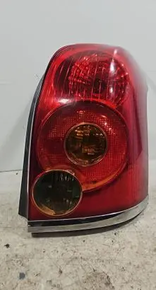 Toyota Avensis T250 Rear/tail lights E138550