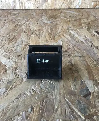 Radiator support slam panel bracket