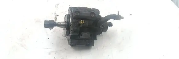 BMW 5 E39 Fuel injection high pressure pump 0986437004 170028998 099860