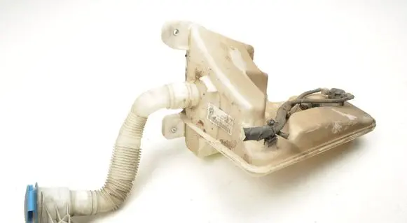 Seat Leon (5F) Windshield washer fluid reservoir/tank 5Q0955448AD