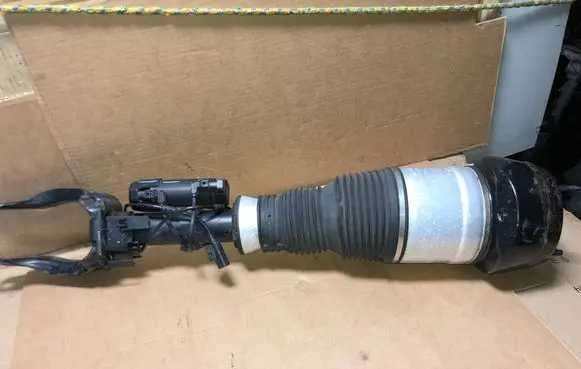 Mercedes-Benz GLE (W166 - C292) Front air suspension shock absorber 2923201300