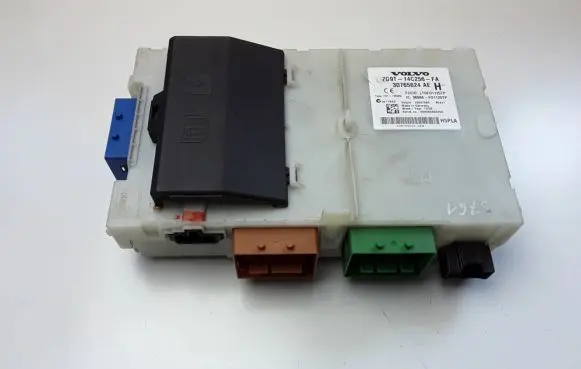 Volvo XC70 Comfort/convenience module 7G9T14C256FA