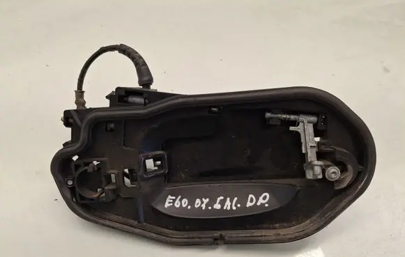BMW 5 E60 E61 Front door exterior handle 7199556