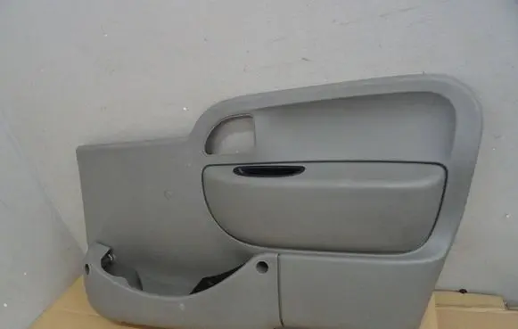Renault Kangoo I Front door card panel trim 8200357847