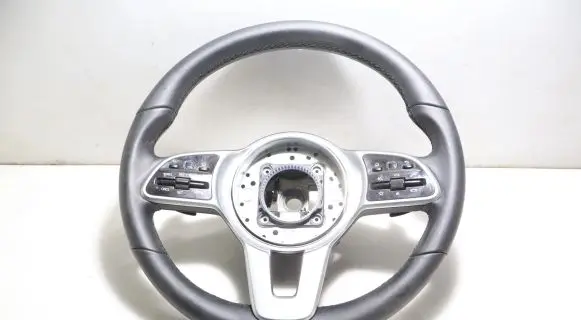 Mercedes-Benz CLA C118 X118 Steering wheel