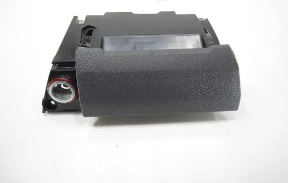 Car ashtray