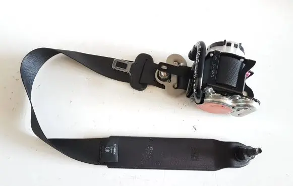 Nissan Navara D23 Front seatbelt 868854KJ3A 50A9M9C10T