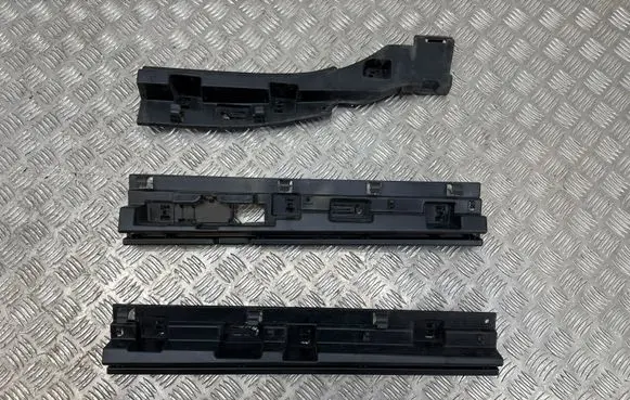 BMW 2 F45 Sill/side skirt trim 7301941