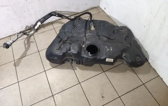 Volvo XC60 Fuel tank 2380705