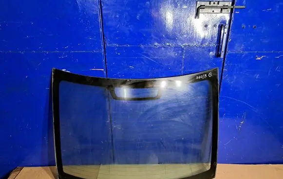 Volvo S60 Rear windscreen/windshield window E143R001582