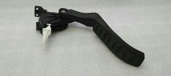 Porsche Cayenne (92A) Accelerator throttle pedal 7L0723507E