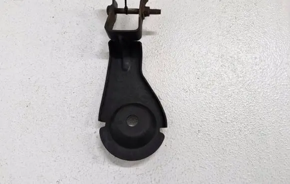 Opel Ampera Radiator mount bracket