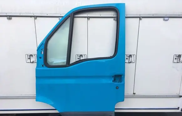 Iveco Daily 4th gen Front door 99460119