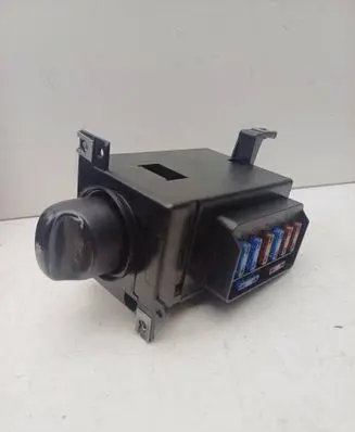 Mercedes-Benz Vaneo W414 Light switch 1685450104 501733