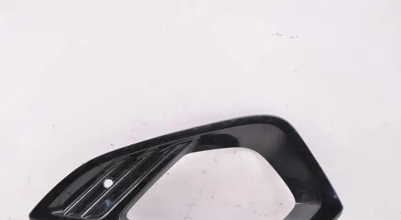 Ford Fiesta Front fog light trim/grill C8L6G