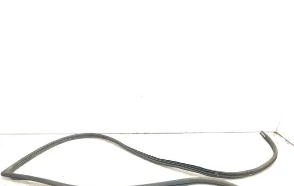 Mazda 626 Front door rubber seal