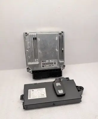 BMW 5 E60 E61 Engine ECU kit and lock set 7806987 0281014436